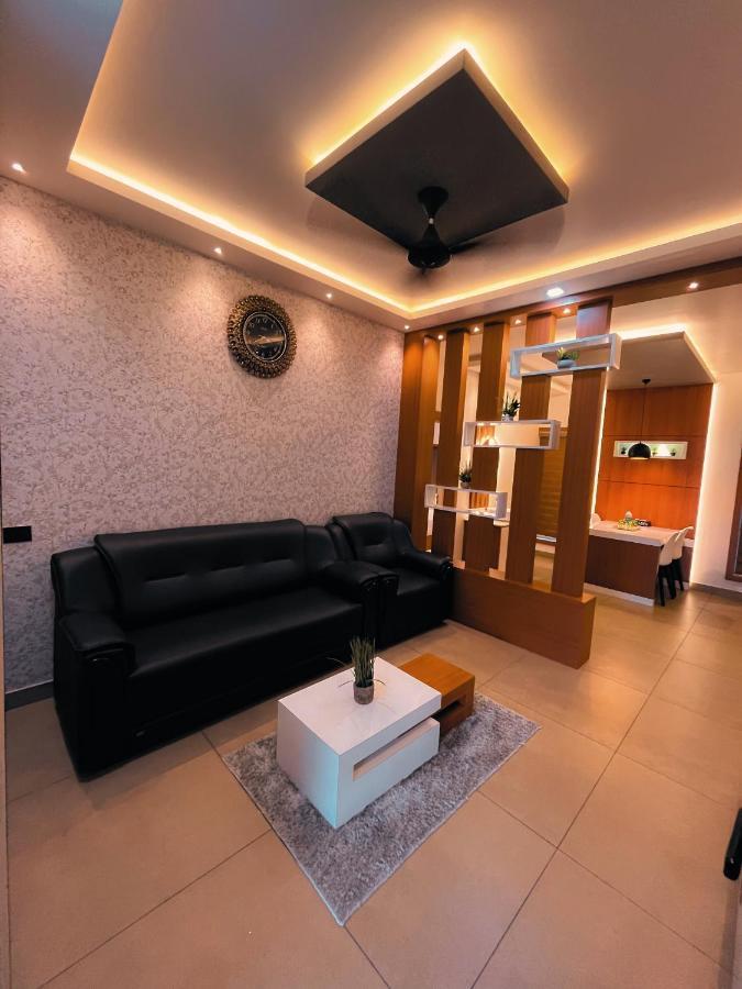 Bbc Luxury Apartments Perintalmanna Esterno foto